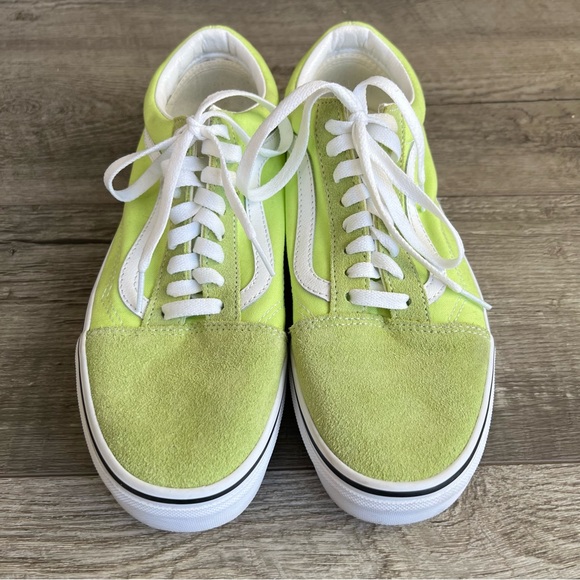 Vans Sharp Green Old Skool Classic Skate Shoes - Picture 6 of 14